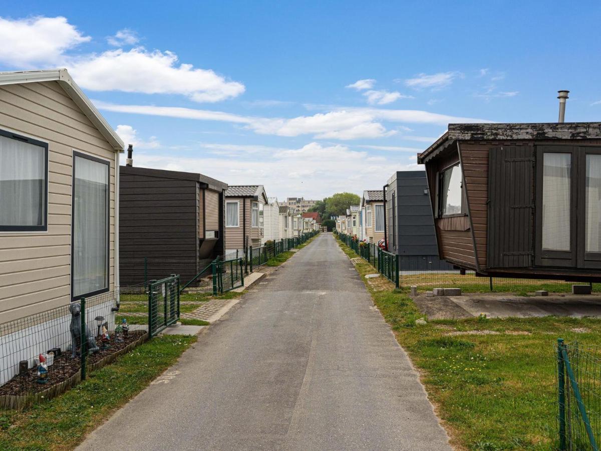 Le Boucanier - Omheinde Stacaravan Aan Zee Мідделкерке Екстер'єр фото
